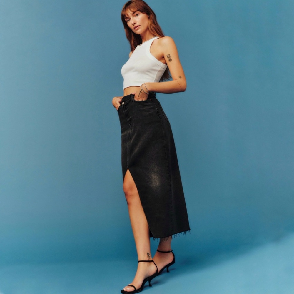 REFORMATION JEANS BLACK NILA DENIM FRONT SLIT MAXI SKIRT - Picture 12 of 15